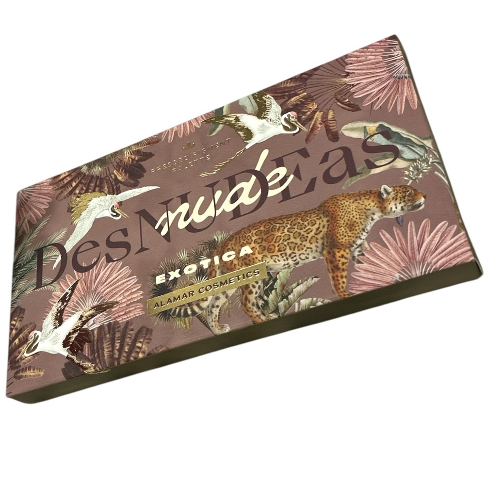 NWT Alamar cosmetics DESNUDEAS EXOTICA PRESSED PIGMENT PALETTE